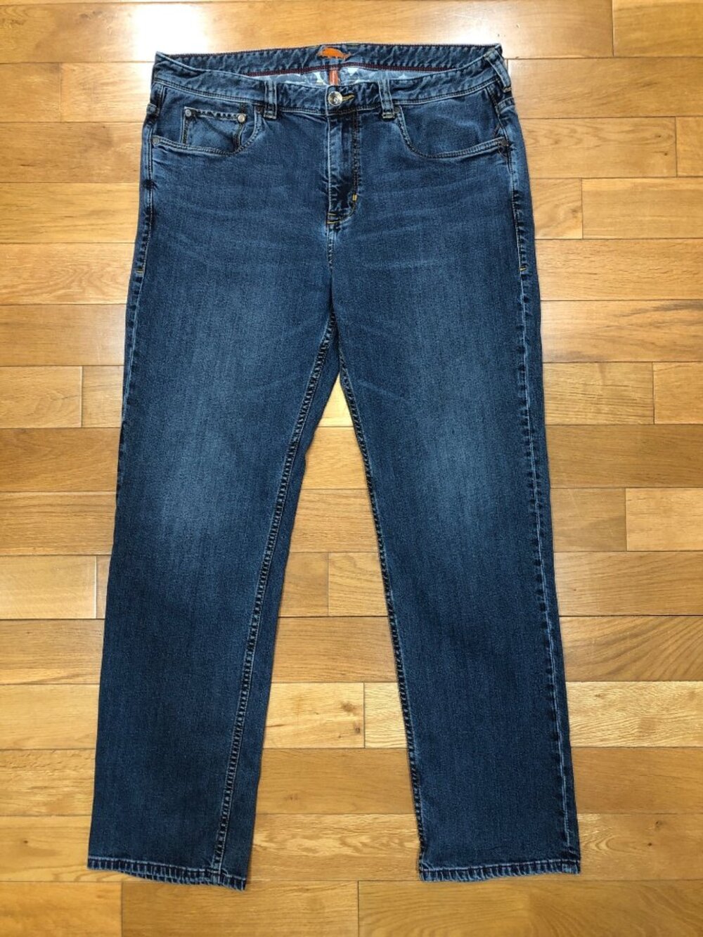 Tommy Bahama Sand Drifter Authentic Fit Blue Jean Coastal Resort Wear Size 36